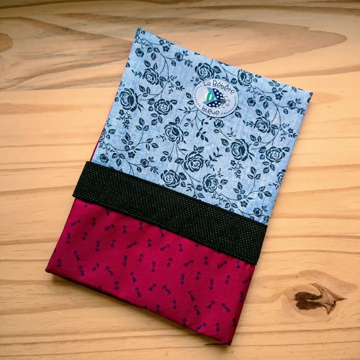 Visuel Protège carnet de santé