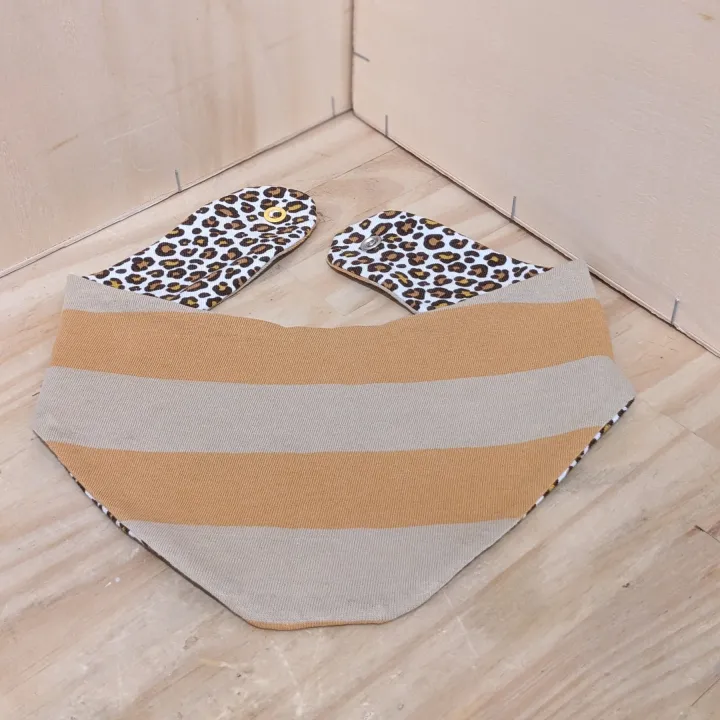 Visuel Lot 2 Bavoir / Bandana