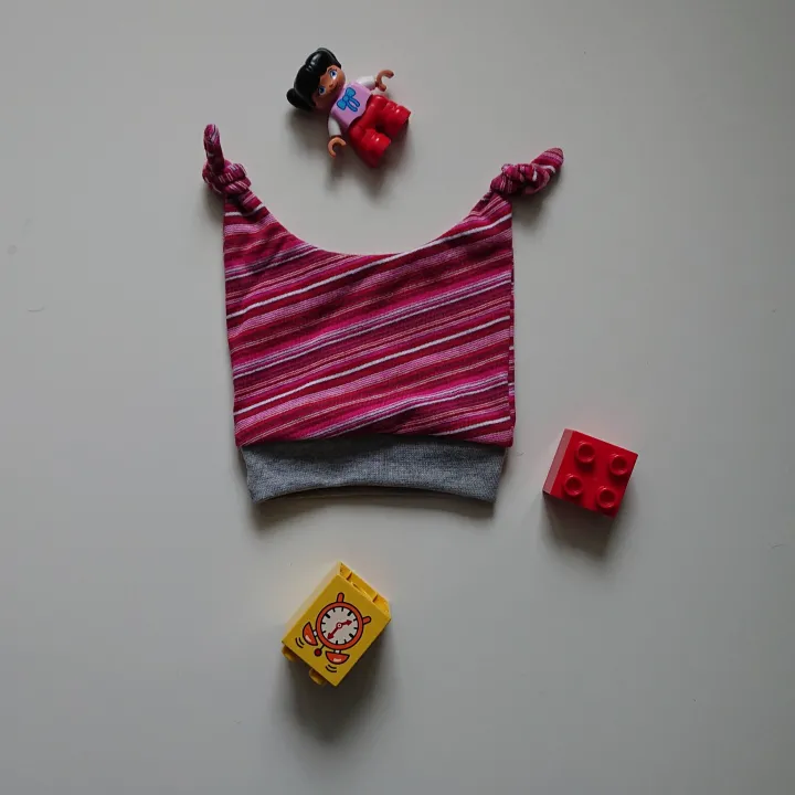 Visuel Bonnets à noeuds