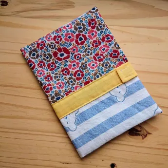 Protège carnet de santé