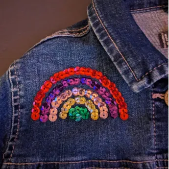 Cours customisation de vêtement avec sequin