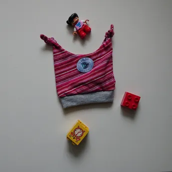 Bonnets à noeuds